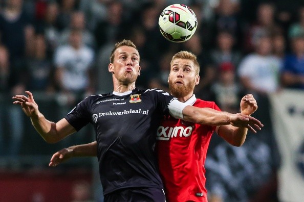 稳步扩大领 稳步扩大领