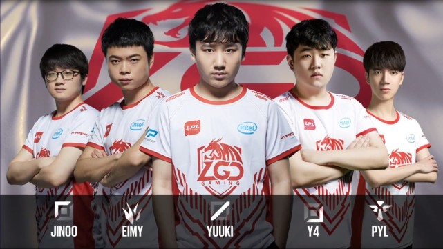 这位来自巴 这位来自巴